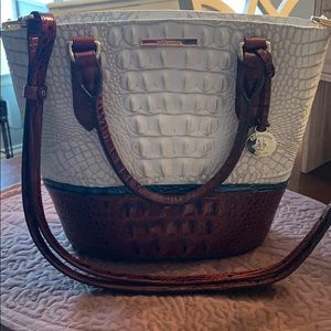 Brahmin Small Bowie Pearl Presley, NWT